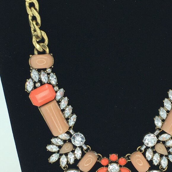 Statement Necklace Gold Tone Coral, Tan, and Rhinestone Bib Chunky Glam Jewelry - Picture 3 of 9